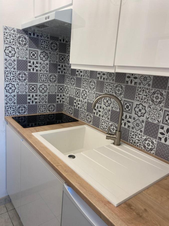 Magnifique Appartement 2 Pieces A Deux Pas De La Plage Сент-Илер-де-Рье Экстерьер фото